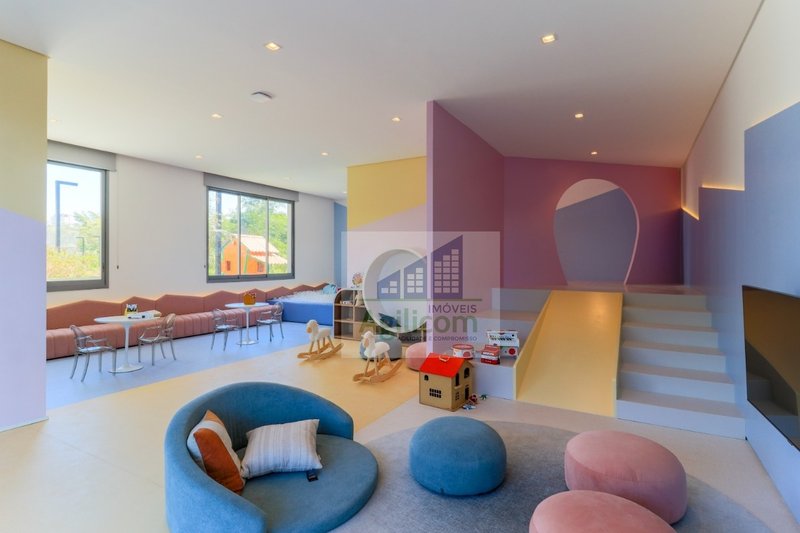 APARTAMENTO À VENDA EM SANTO AMARO COM 3 DORMITÓRIOS Rua Bento Branco de Andrade Filho São Paulo - 