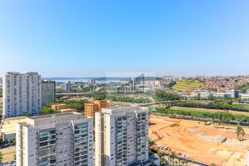 APARTAMENTO À VENDA EM SANTO AMARO COM 3 DORMITÓRIOS Rua Bento Branco de Andrade Filho São Paulo - 