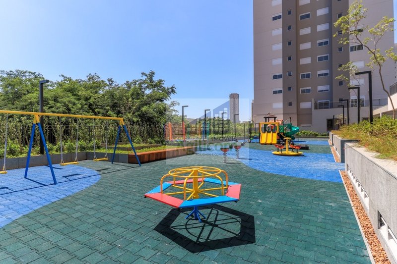 APARTAMENTO À VENDA EM SANTO AMARO COM 3 DORMITÓRIOS Rua Bento Branco de Andrade Filho São Paulo - 