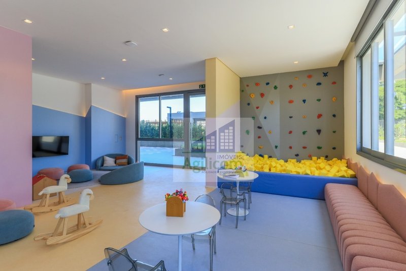 APARTAMENTO À VENDA EM SANTO AMARO COM 3 DORMITÓRIOS Rua Bento Branco de Andrade Filho São Paulo - 