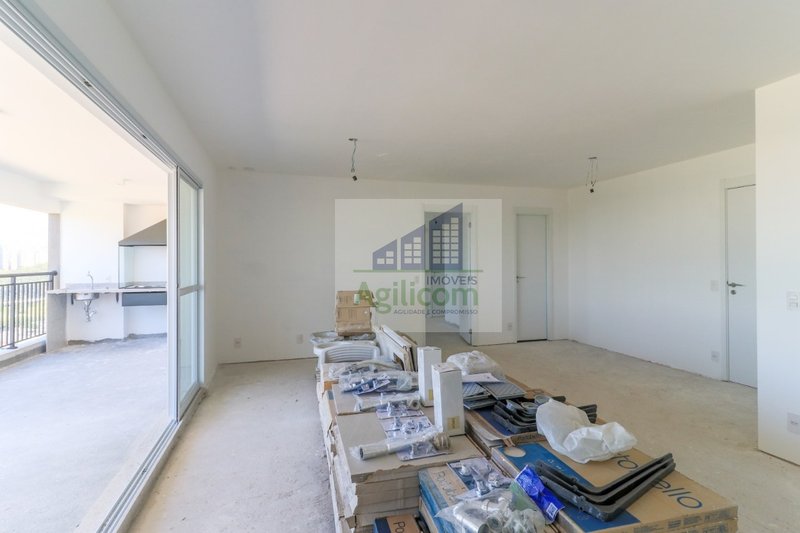 APARTAMENTO À VENDA EM SANTO AMARO COM 3 DORMITÓRIOS Rua Bento Branco de Andrade Filho São Paulo - 