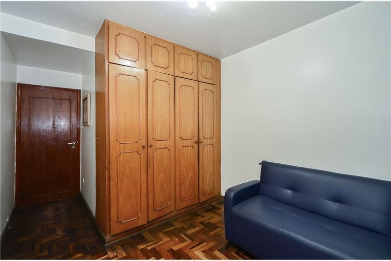 Apartamento em Pinheiros com 3 dormitórios 130m² Mourato Coelho São Paulo - 