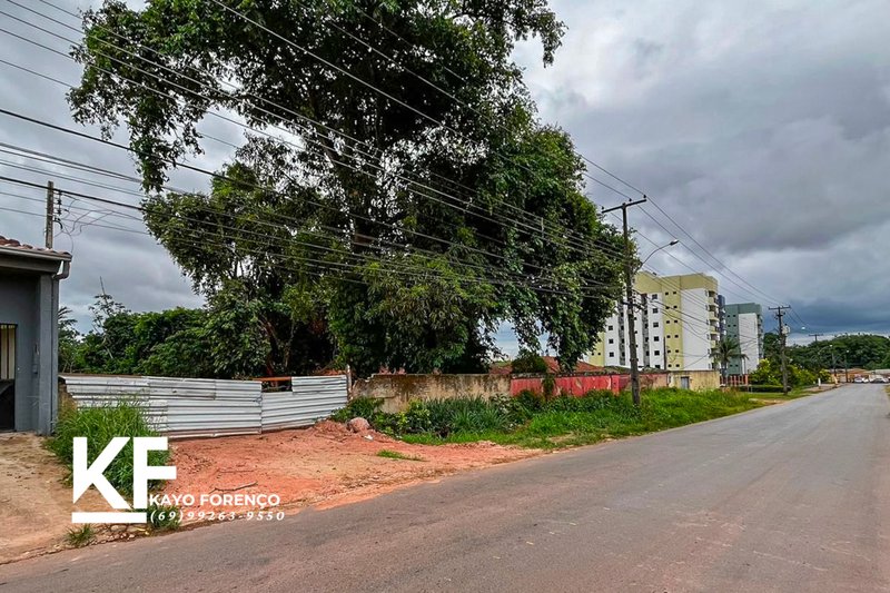Lote/Terreno com 2361m² Perto do Centro de Porto Velho Estrada Santo Antônio Porto Velho - 