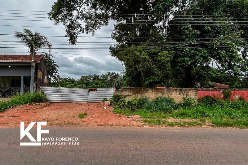Lote/Terreno com 2361m² Perto do Centro de Porto Velho Estrada Santo Antônio Porto Velho - 