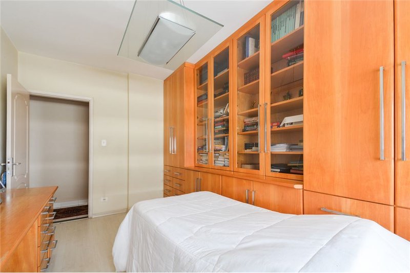 Apartamento em Pinheiros com 174m² Henrique Monteiro São Paulo - 