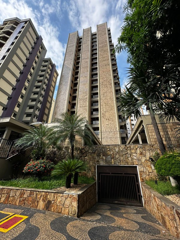 Apartamento com 1 Quarto e 2 banheiros à Venda, 52 m² mobiliado por R$ 380.000 Av. Anchieta Campinas - 