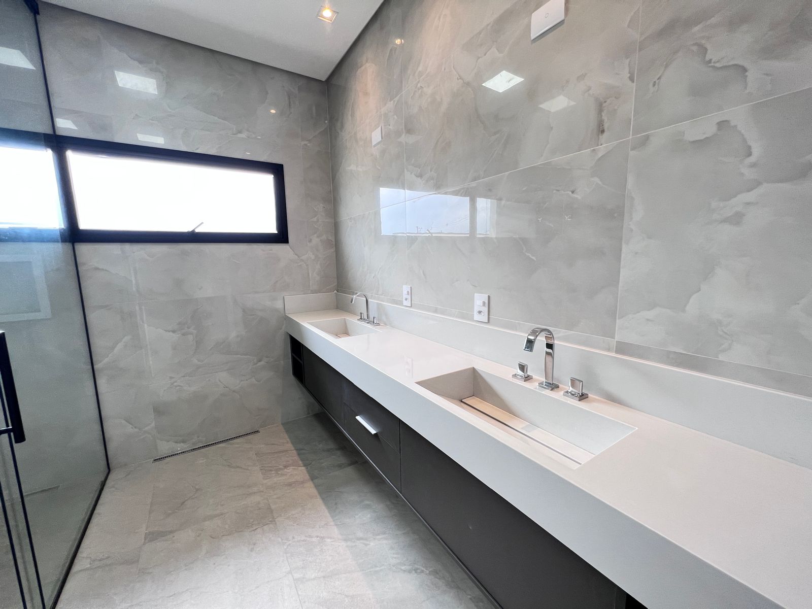 Casa com 4 dormit&oacute;rios &agrave; venda,500 m&sup2; - Condom&iacute;nio Fazenda Jequitib&aacute; - Sorocaba - SP Rodovia João Leme dos Santos Sorocaba - 