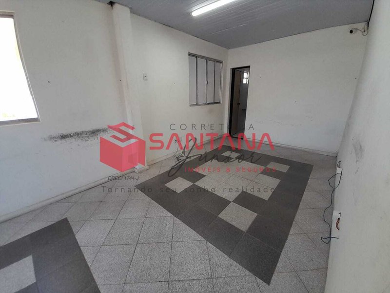 Galpão para locação com 480m² em Buraquinho.  (INDISPONÍVEL) Rua Estrela do mar  Lauro de Freitas - 