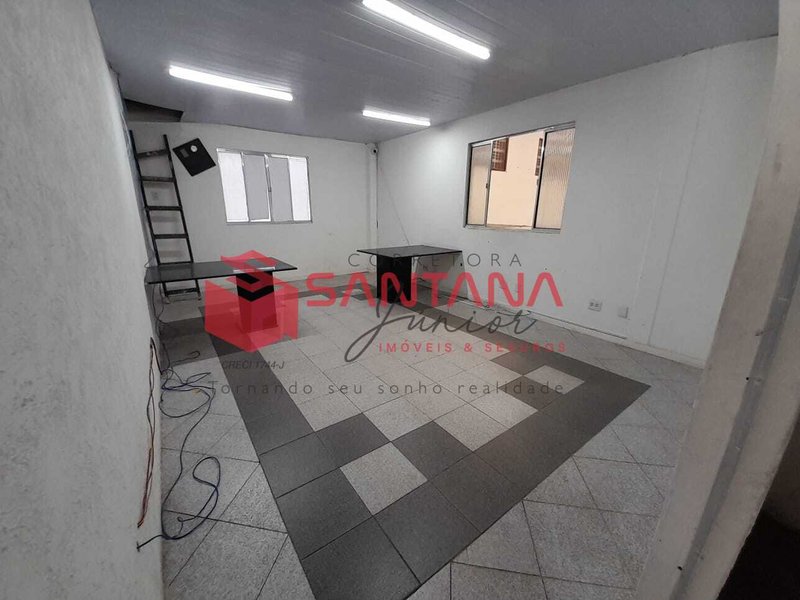 Galpão para locação com 480m² em Buraquinho.  (INDISPONÍVEL) Rua Estrela do mar  Lauro de Freitas - 
