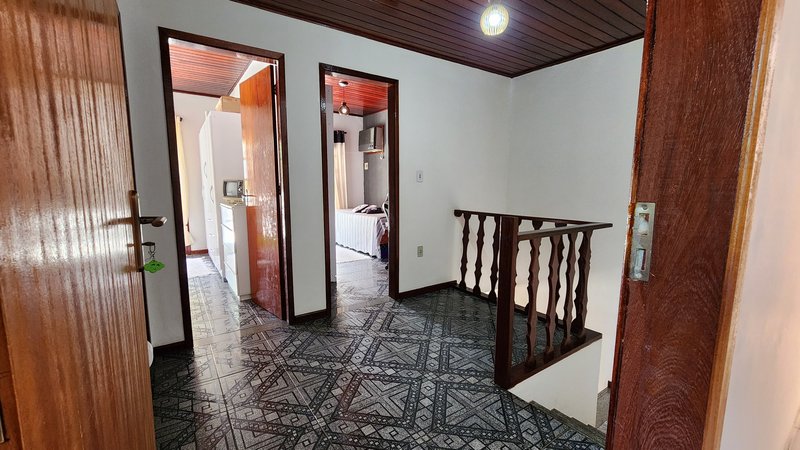 Excelente Casa dentro de condomínio em Guapimirim 25948-630 Guapimirim - 