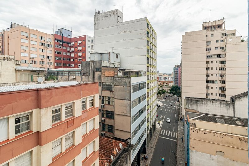 Apartamento CHR 1268 Apto 1001 3 dormitórios 94m² Riachuelo Porto Alegre - 