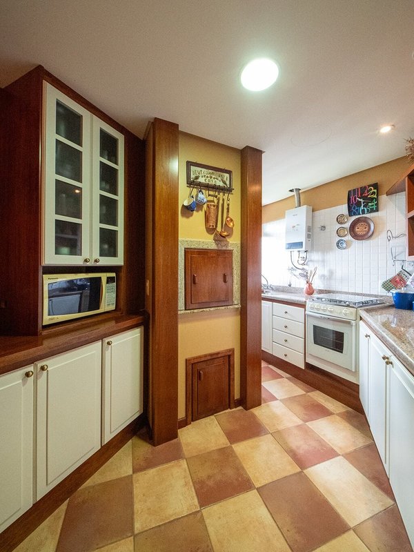 Apartamento com 2 dormitorios em Canela, Sera Gaucha dos Tucanos Canela - 