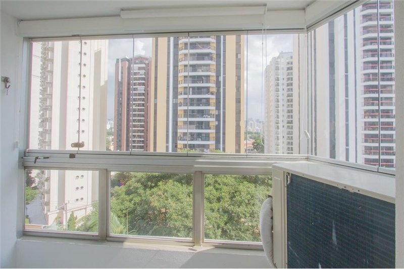 Apartamento em Moema com 70m² Cotovia São Paulo - 