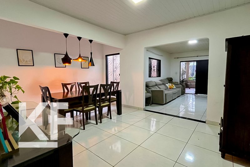 Casa com 3 Quartos e Quintal no Bairro Nova Porto Velho Rua Venezuela Porto Velho - 