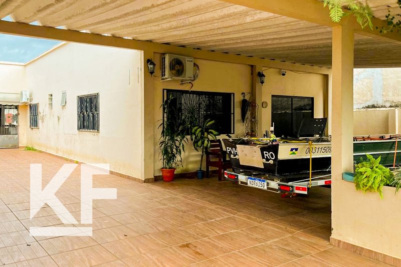 Casa com 3 Quartos e Quintal no Bairro Nova Porto Velho Rua Venezuela Porto Velho - 