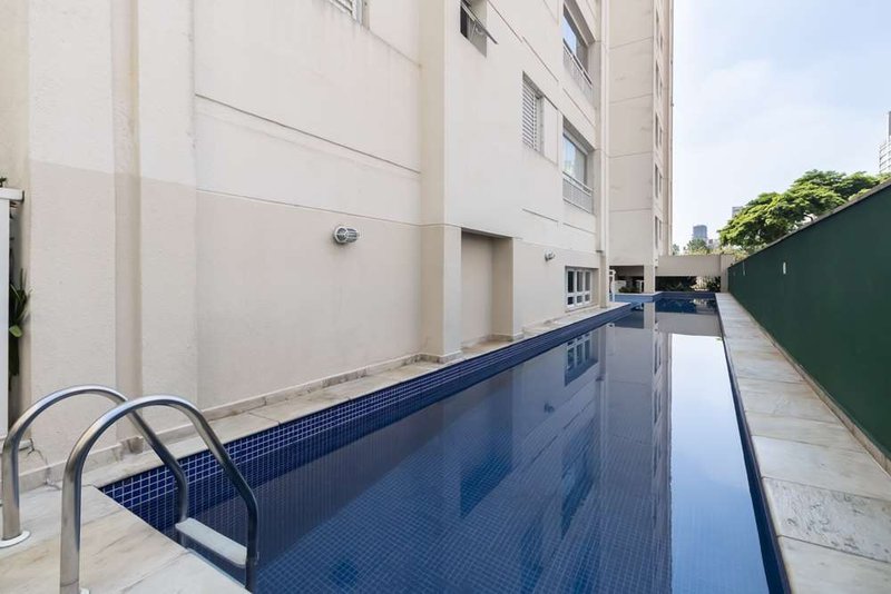 Apartamento no Brooklin com 2 suítes 96m² R ROQUE PETRELLA São Paulo - 