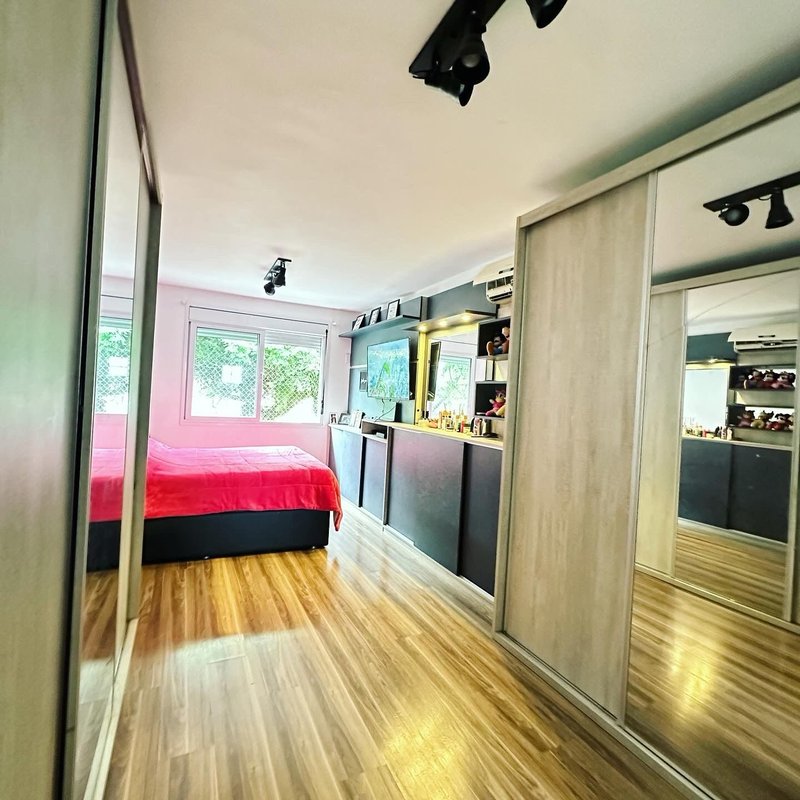 R$ 1.450.000 - TERRA MATER - EXCELENTE CASA EM CONDOMÍNIO - 257M2 - 5 SUÍTES - 2 VAGAS Rua Attílio Bilibio Porto Alegre - 