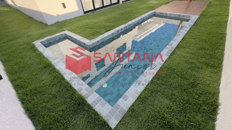 Casa à venda com 4 suítes no Alphaville Litoral Norte II Rua Arraial da Ajuda  Camaçari - 