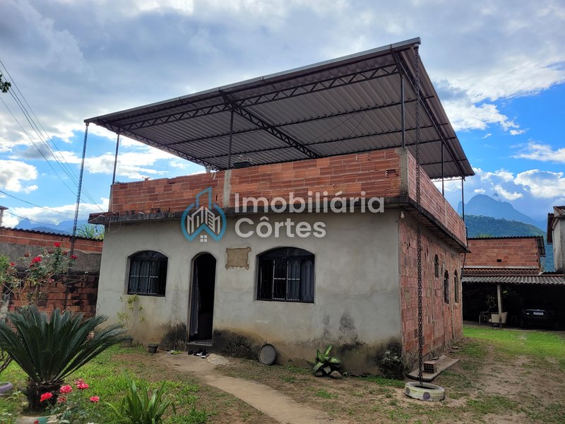 Casa com 3 Quartos por R$ 300.000,00 - Jequitibá - Guapimirim - RJ Rua São Paulo Guapimirim - 