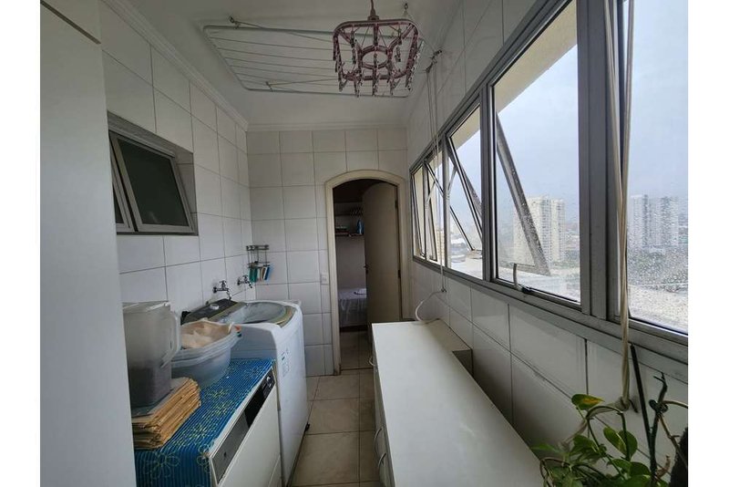 Apartamento no Jardim Prudência com 208m² Ossian Terceiro Teles São Paulo - 