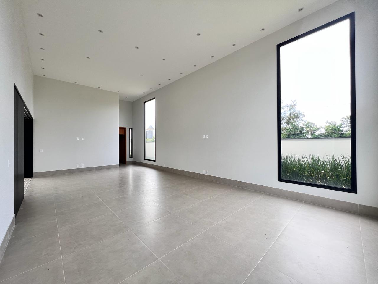 Casa com 3 dormit&oacute;rios &agrave; venda,385 m&sup2; - Condom&iacute;nio Evidence -Ara&ccedil;oiaba da Serra - SP Rodovia Raposo Tavares  Araçoiaba da Serra - 