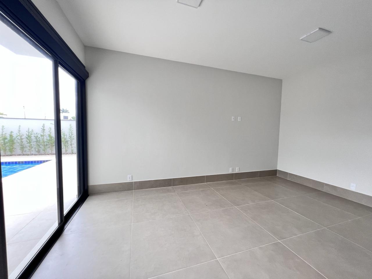 Casa com 3 dormit&oacute;rios &agrave; venda,385 m&sup2; - Condom&iacute;nio Evidence -Ara&ccedil;oiaba da Serra - SP Rodovia Raposo Tavares  Araçoiaba da Serra - 