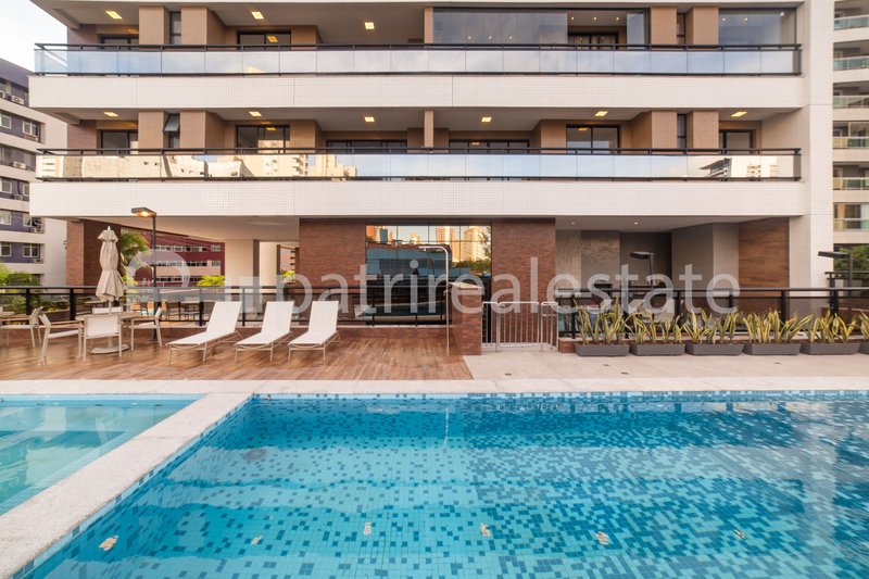 Apartamento 81 m² com 3 quartos 3 banheiros 2 vagas. R$ 879.000 Bairro Coco - Fortaleza CE Rua Doutor Gilberto Studart Fortaleza - 