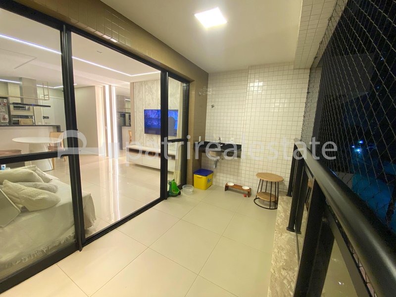 Apartamento 81 m² com 3 quartos 3 banheiros 2 vagas. R$ 879.000 Bairro Coco - Fortaleza CE Rua Doutor Gilberto Studart Fortaleza - 