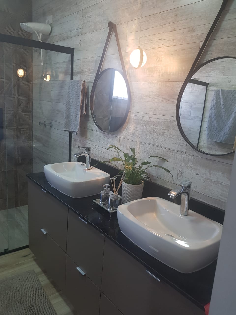 Casa com 4 dormit&oacute;rios &agrave; venda,242 m&sup2; - Condom&iacute;nio Evidence - Ara&ccedil;oiaba da Serra - SP Rodovia Raposo Tavares  Araçoiaba da Serra - 