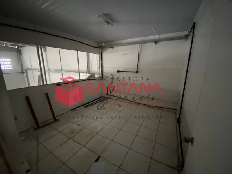 Galpão em condomínio com 270m² em Buraquinho  (INDISPONÍVEL) Rua Jurupoca Lauro de Freitas - 