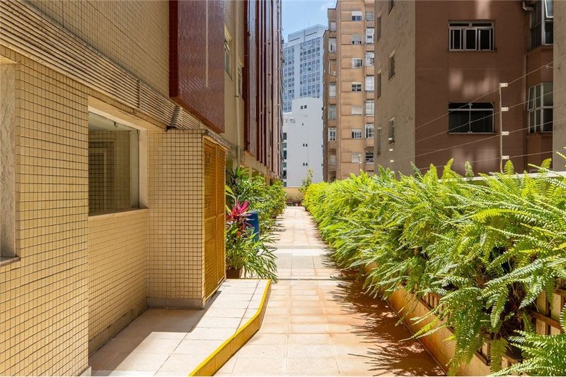 Apartamento na Bela Vista com 3 suítes 230m² R São Carlos do Pinhal São Paulo - 