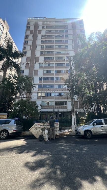 Apartamento Edifício Igarapé no Itaim Bibi com 152m² Jesuíno Arruda São Paulo - 