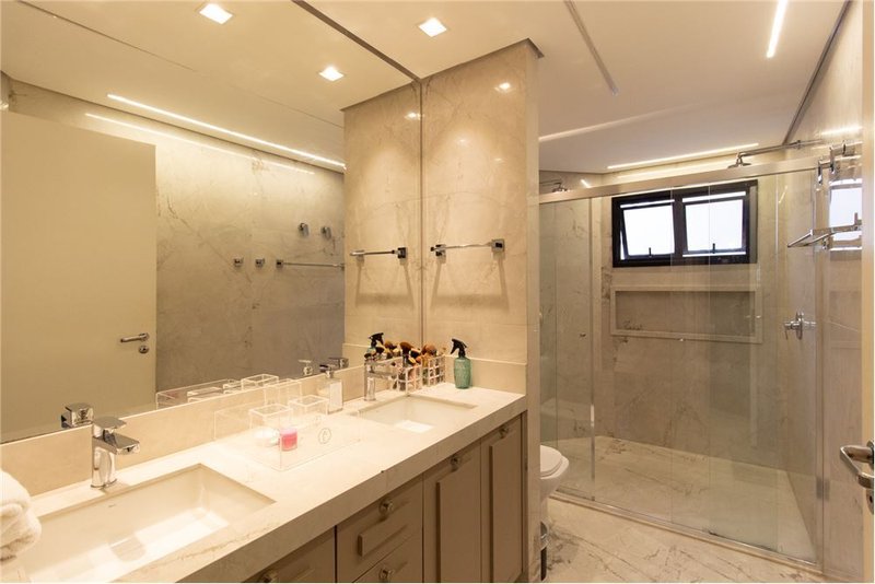 Apartamento a venda - Aclimação -  3 suítes 162m² Rodrigo Cláudio São Paulo - 