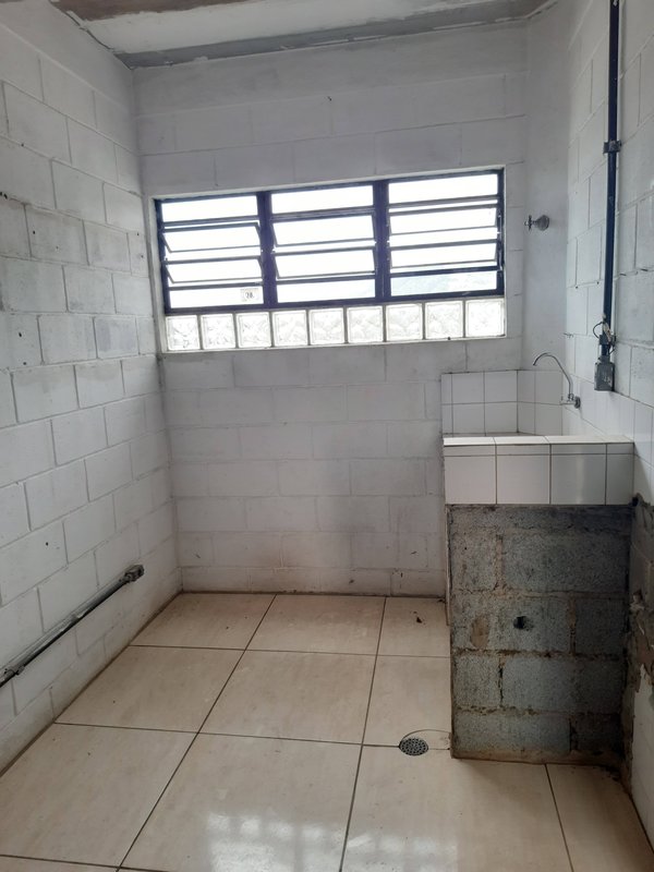 Galpão para Venda ou Locação, ótima localização pronto para sua empresa!!! Rua das Samambaias Santana de Parnaíba - 