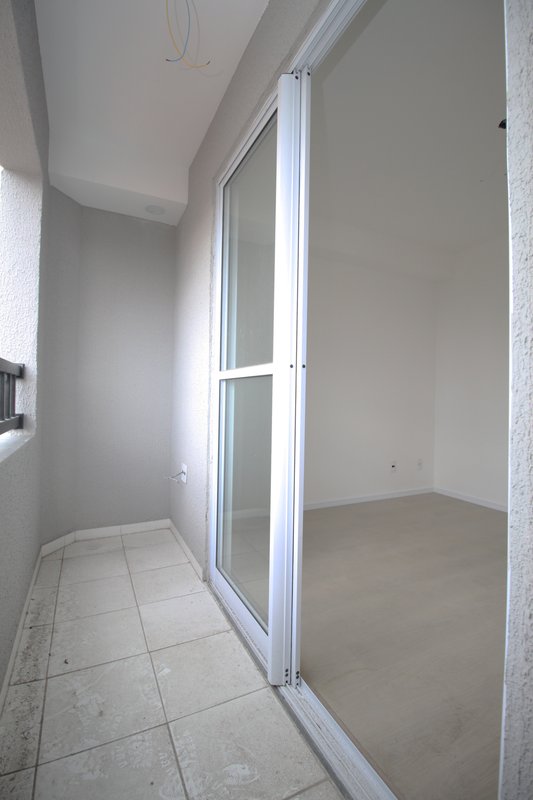 Studio com 18m², 01 dormitório e varanda Rua Marquês de Lages São Paulo - 