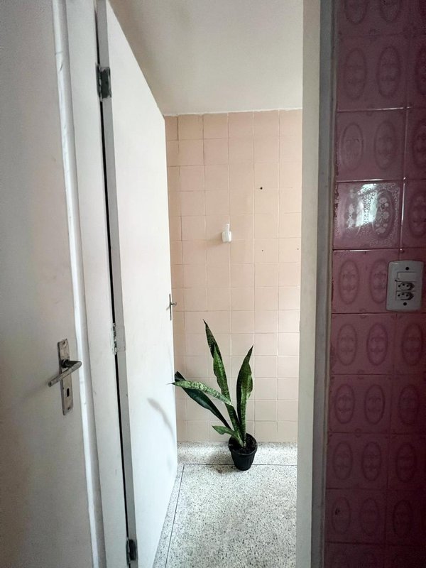 Apartamento à venda com 3 quartos, 2 suíte de 196m² por R$ 560.000,00 Avenida Engenheiro Domingos Ferreira Recife - 