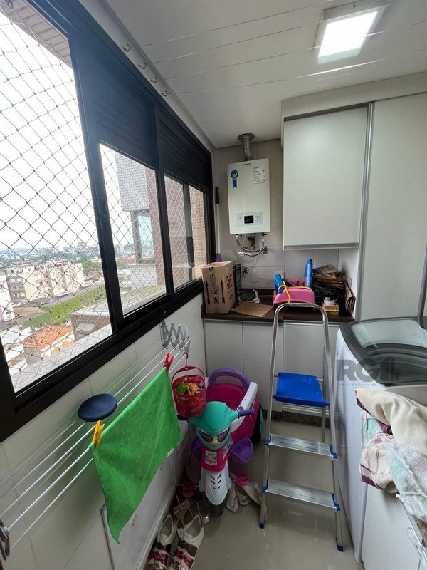 Apartamento com suíte na Av Protásio Alves Protasio Alves Porto Alegre - 