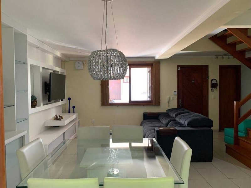 Casa em condomínio fechado próximo ao Barra Shopping Sul Upamaroti Porto Alegre - 