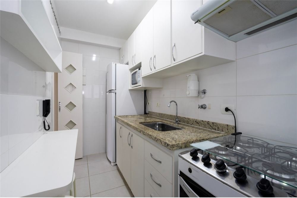 Apartamento à venda com 1 quarto, 40m² - Foto 34