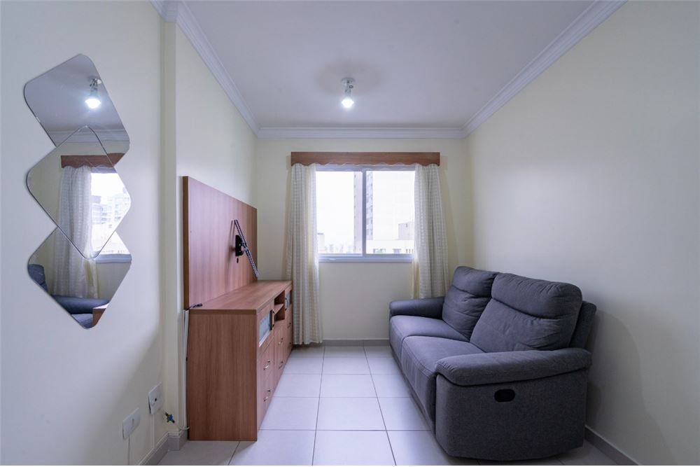 Apartamento à venda com 1 quarto, 40m² - Foto 42