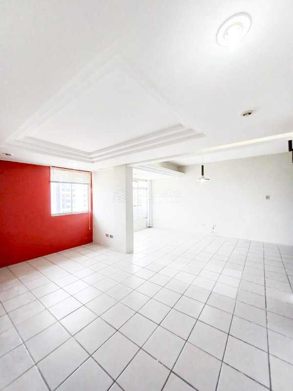 Duplex à venda com 3 quartos sendo 2 suite e varanda, 178,91m² por R$ 650.000,00 Rua Luiz Pimentel Recife - 