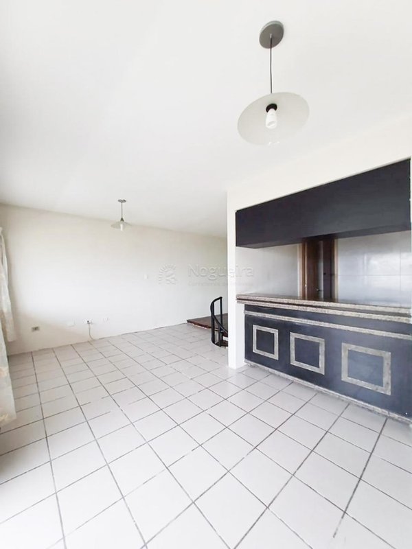 Duplex à venda com 3 quartos sendo 2 suite e varanda, 178,91m² por R$ 650.000,00 Rua Luiz Pimentel Recife - 