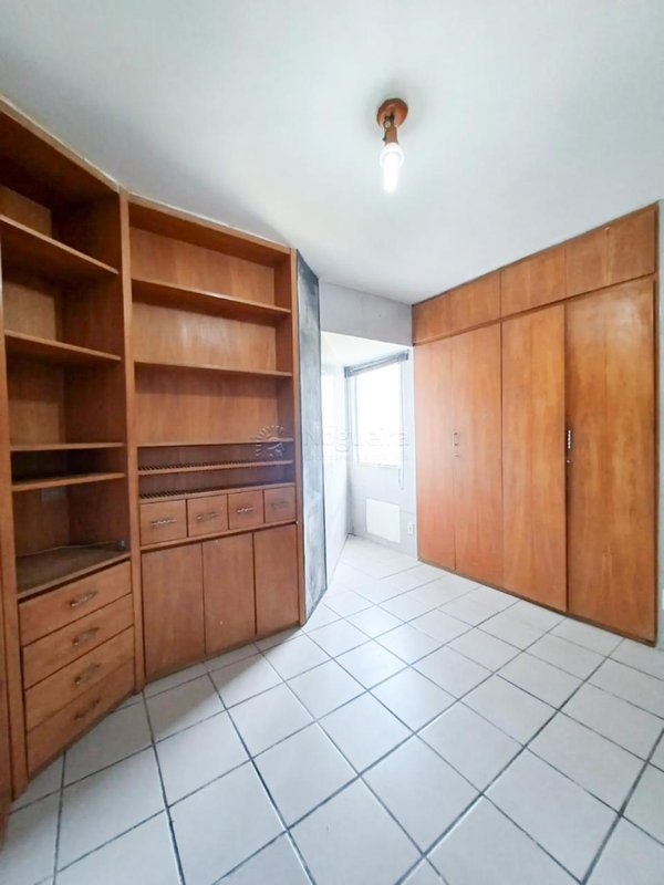 Duplex à venda com 3 quartos sendo 2 suite e varanda, 178,91m² por R$ 650.000,00 Rua Luiz Pimentel Recife - 
