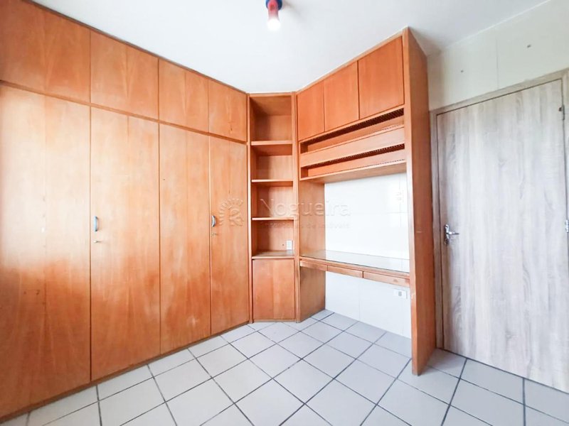 Duplex à venda com 3 quartos sendo 2 suite e varanda, 178,91m² por R$ 650.000,00 Rua Luiz Pimentel Recife - 