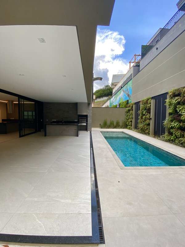 ALPHAVILLE TAMBORÉ 11 I 5.350.000,00 I REF: 0001 Alameda Madeira Barueri - 