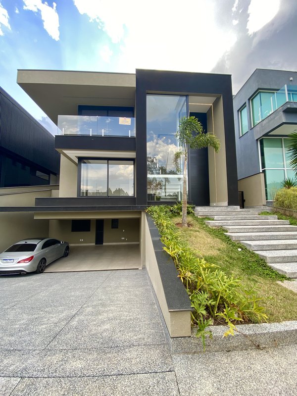 ALPHAVILLE TAMBORÉ 11 I 5.350.000,00 I REF: 0001 Alameda Madeira Barueri - 