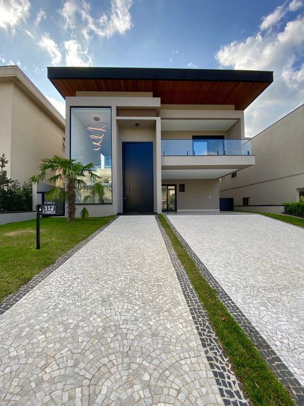 ALPHAVILLE TAMBORÉ 11 I 5.750.000,00 I REF: 0003 Alameda Madeira Barueri - 