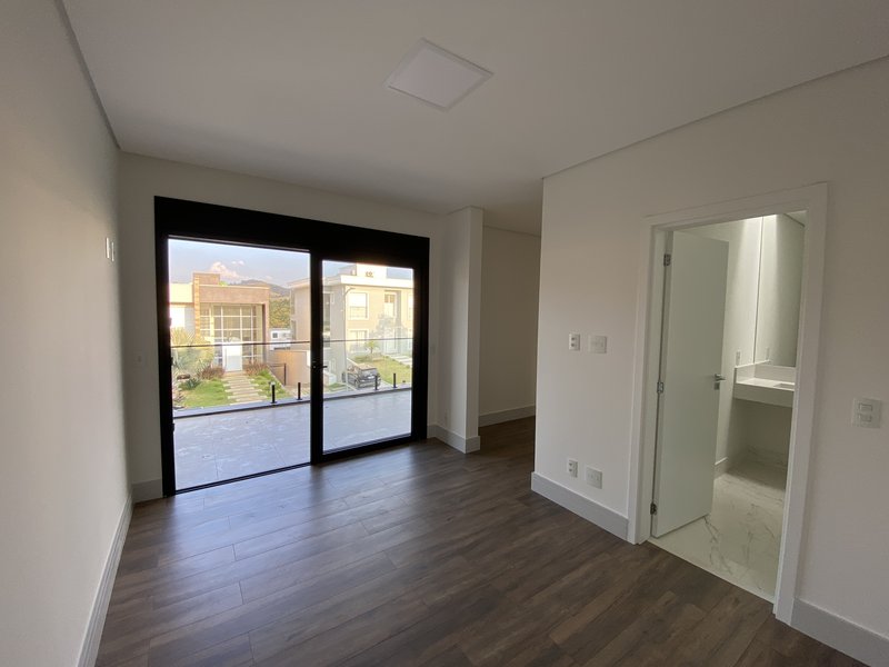 ALPHAVILLE TAMBORÉ 11 I 5.750.000,00 I REF: 0003 Alameda Madeira Barueri - 