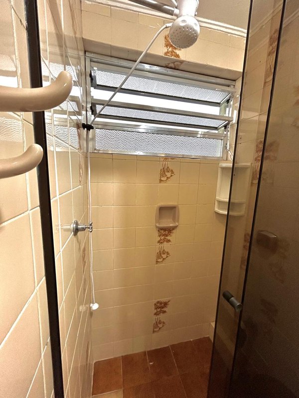 Apartamento 2 dormitórios com 1 vaga, no Jardim Botânico Rua Doutor Salvador Franca Porto Alegre - 