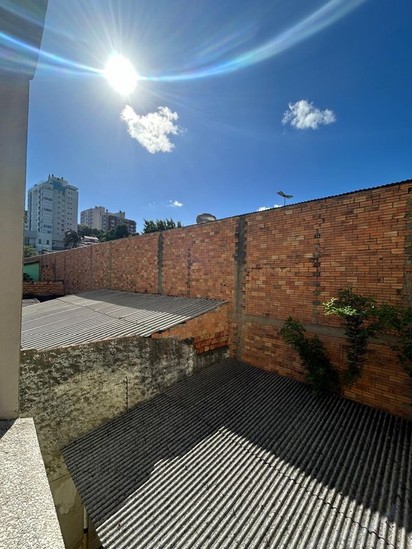 Apartamento 2 dormitórios com 1 vaga, no Jardim Botânico Rua Doutor Salvador Franca Porto Alegre - 